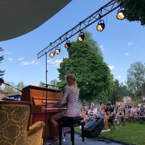 Sommarbok_konsert_liten_Foto_Martin_Ringstrand